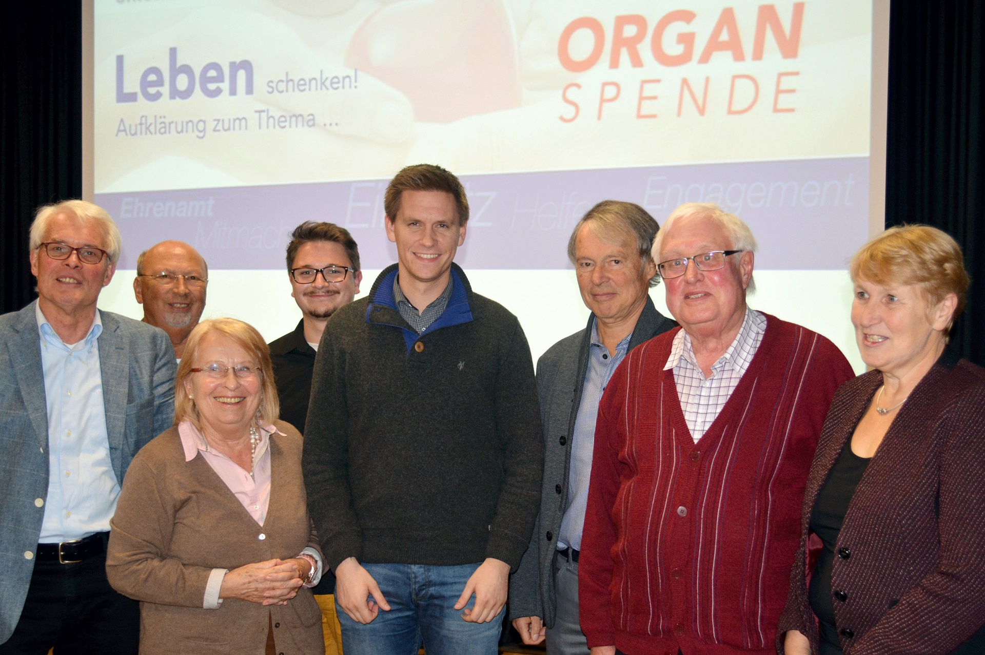 Wollen aufklären über Organspende: Die Initiative Ärzte im "Un-"Ruhestand mit Johannes Steiniger MdB (Mitte) und den Kreisvorsitzenden von JU und Senioren-Union